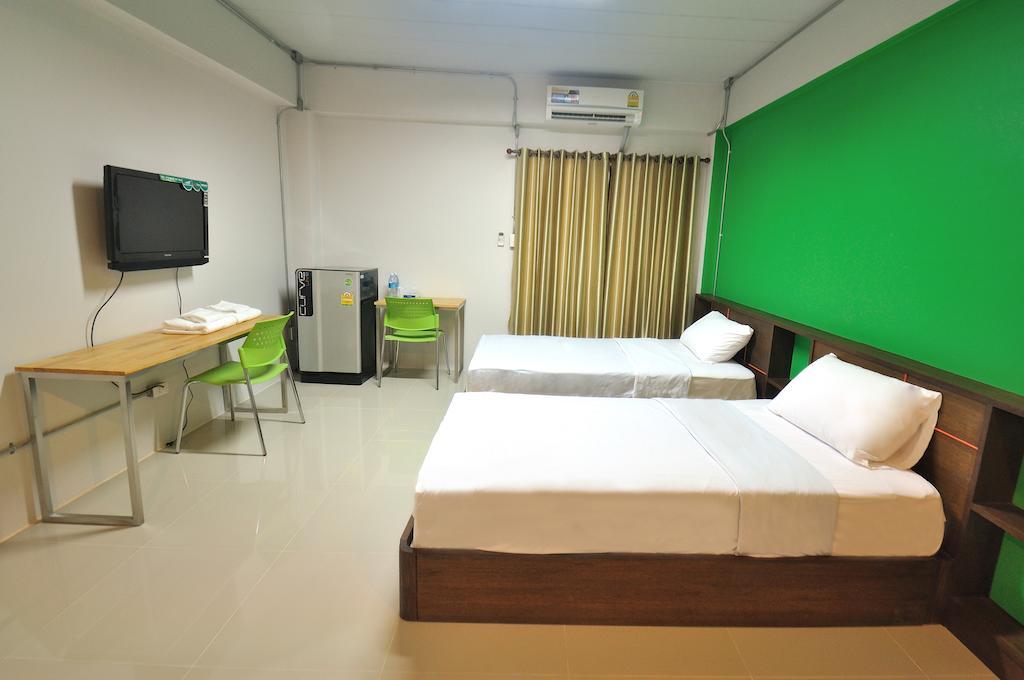 City Ratsada Lampang Quarto foto